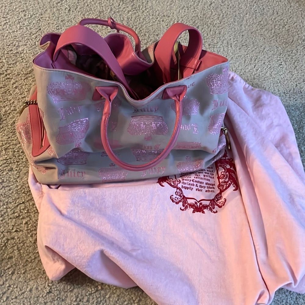 Juicy couture travel bag